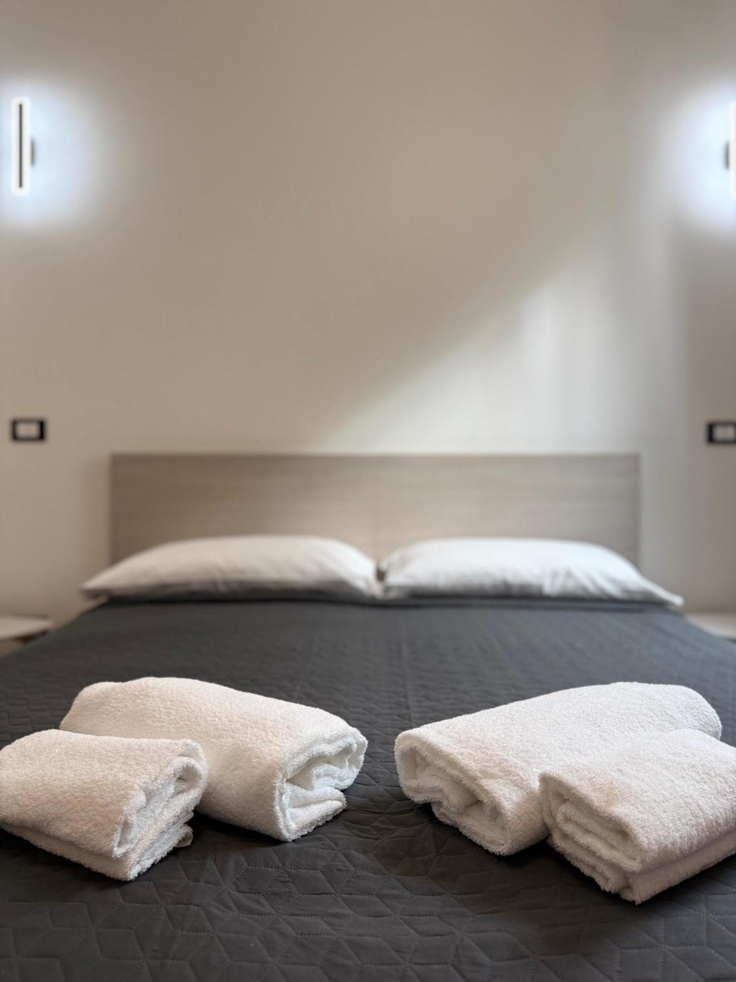 Infinity House - Eleganza Moderna Tra Treviso E Venezia Hotel Casier Bilik gambar